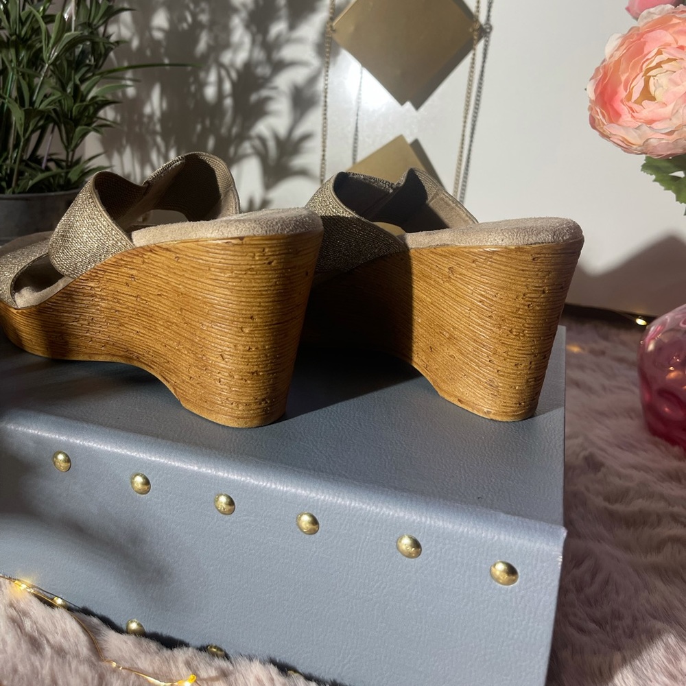 Super Comfortable - image 1